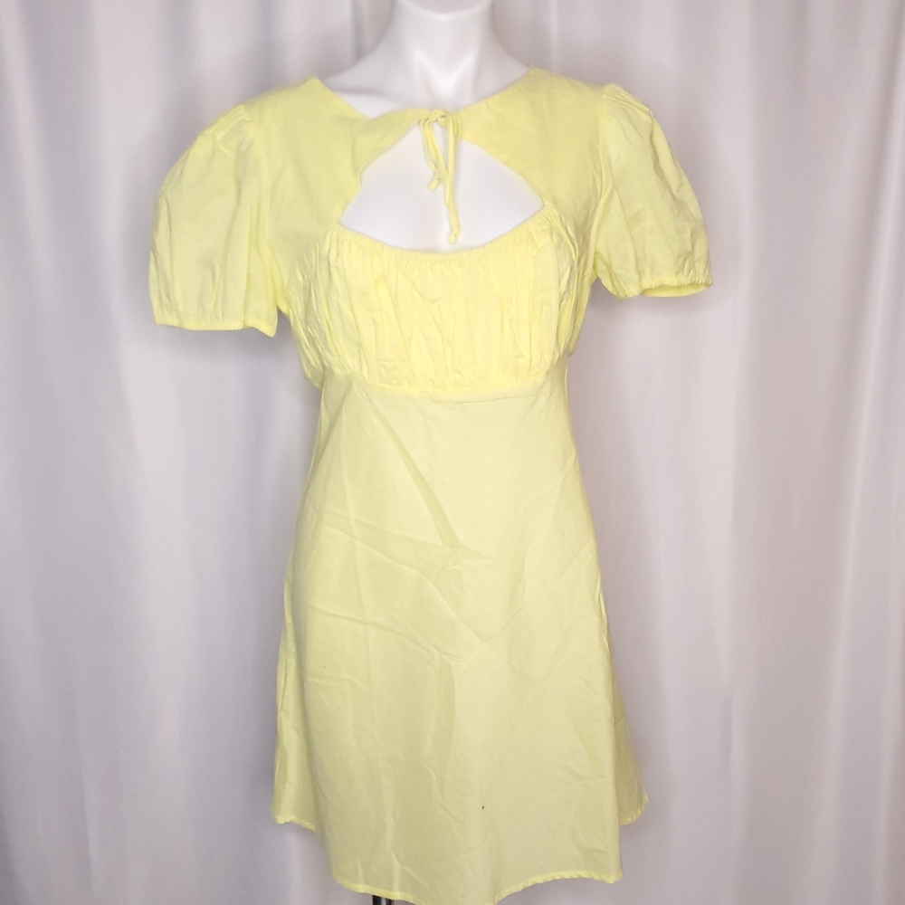 NEW Urban Outfitter winnie tie front cut out dress - Picture 3 of 8